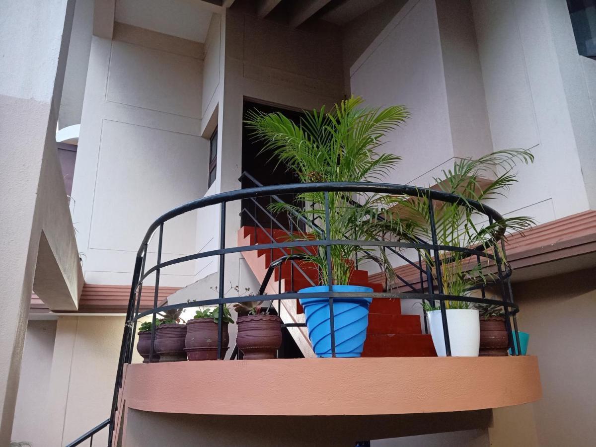 Tree Top Villa Kodaikanal Homestay Экстерьер фото